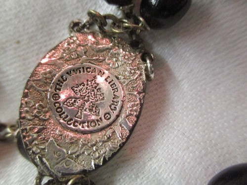 Vintage Italy Vatican Library Collection silver tone Rosary black beads 24 1/2" - Picture 5 of 5