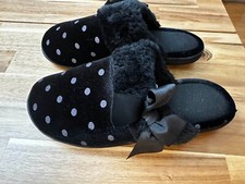 Women's Totes Toasties Large Black Polka Dot Bow Memory Foam Slippers Faux Fur