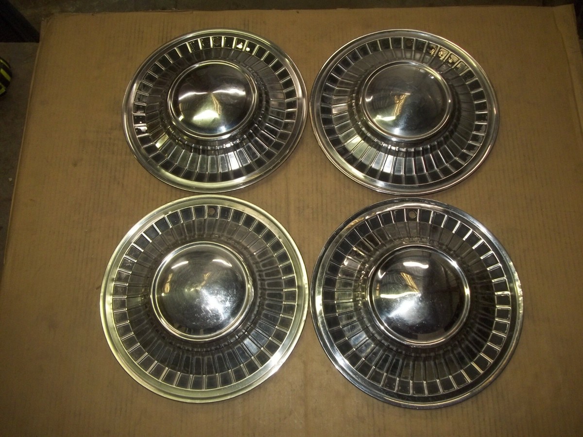 1961 61 Ford Galaxie LTD Hubcap Rim Wheel Cover Hub Cap 14