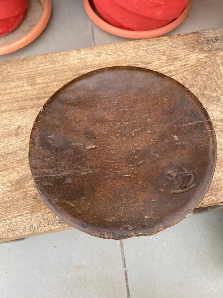 Picture 2 of 10