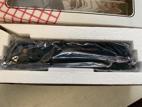 STEWART HOBBIES HO ACCO C630 HIGH HOOD NORFOLK & WESTERN #1130 - Picture 2 of 3