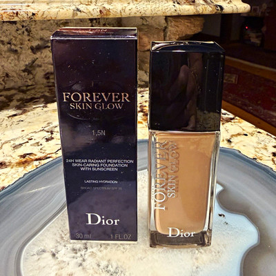 Dior Forever Skin Glow Liquid Foundation 1.5N Neutral/Glow SPF 35 1 fl oz