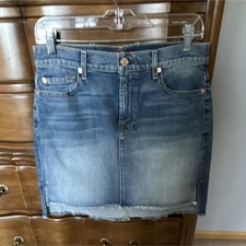 7 For All Mankind Denim Pencil Skirt Blue Raw Hem Pockets Button Women's Size 28