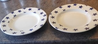Emma Bridgewater Blue Star dinner plates x 2
