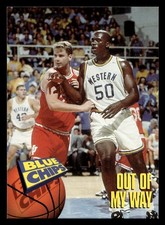 Shaquille O'Neal 1994 Skybox #70 Blue Chips Out of My Way