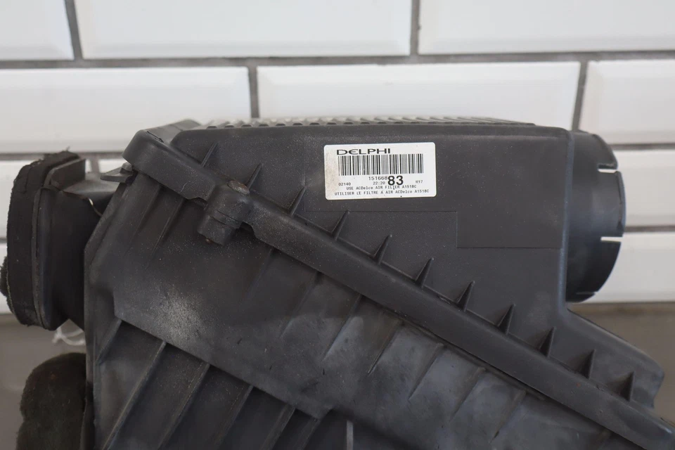 03-06 Chevy GMC Truck SUV GMT800 5,3 L purificador de aire caja de admisión de aire fabricante de equipos originales Foto 3 de 4