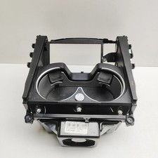 MERCEDES-BENZ GLE W167 Getränkehalter in der Mittelkonsole A1678101804 RHD 2023 MERCEDES-BENZ GLE W167 Getränkehalter in der Mittelkonsole A1678101804 RHD 2023