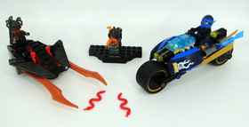 Used Lego Ninjago Desert Lightening Bike 70622 Nearly Complete w/Manuals