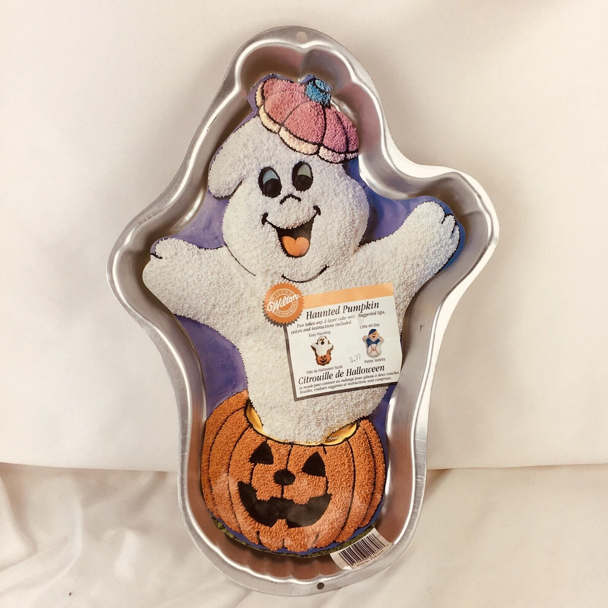 Wilton halloween 2025 cake pans