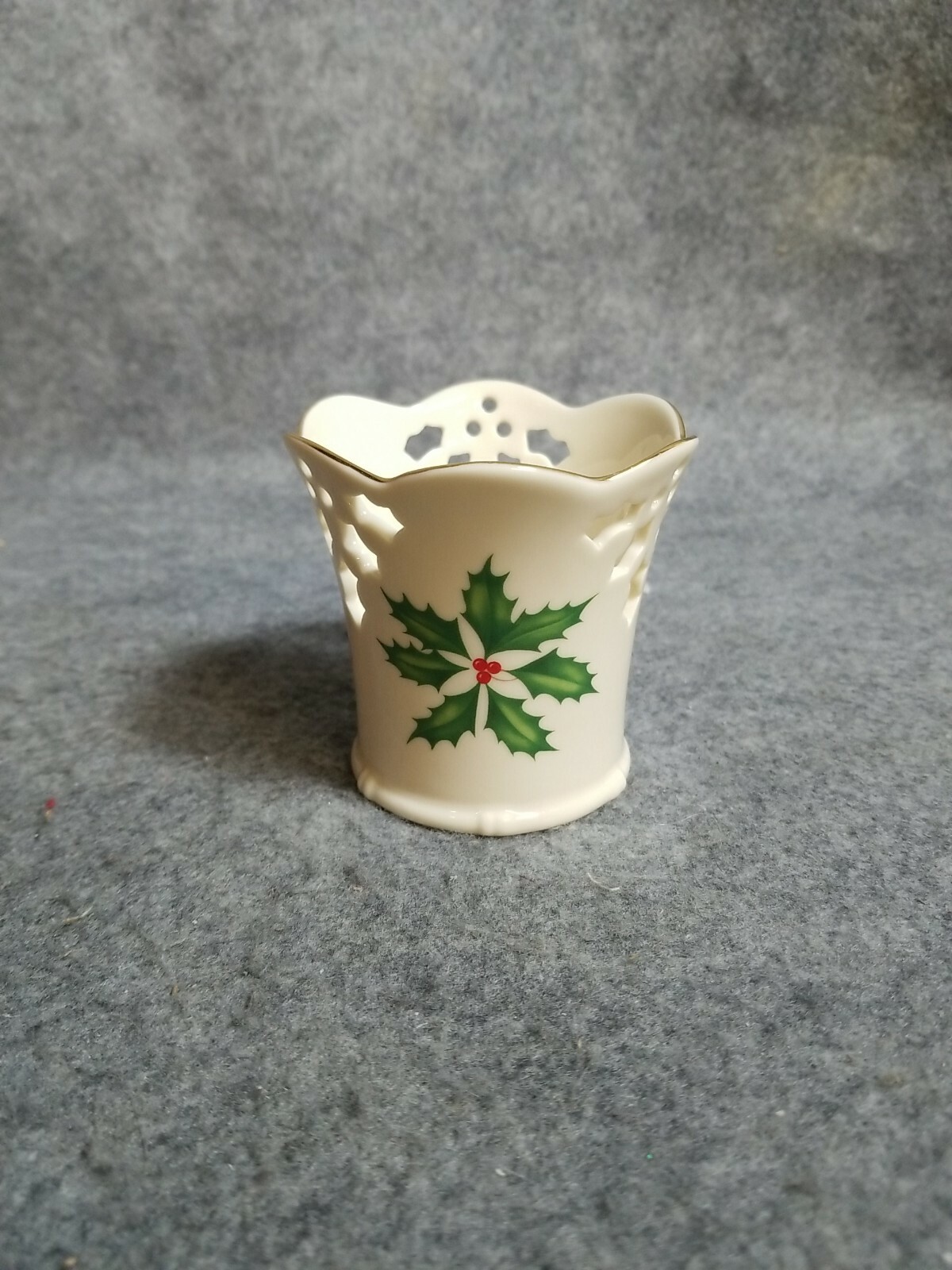 Picture 1 of 4