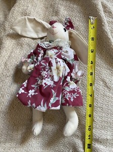 Vintage Coyne’s 1992 White Bunny Rabbit Flowered Dress Stuffed Animal decor
