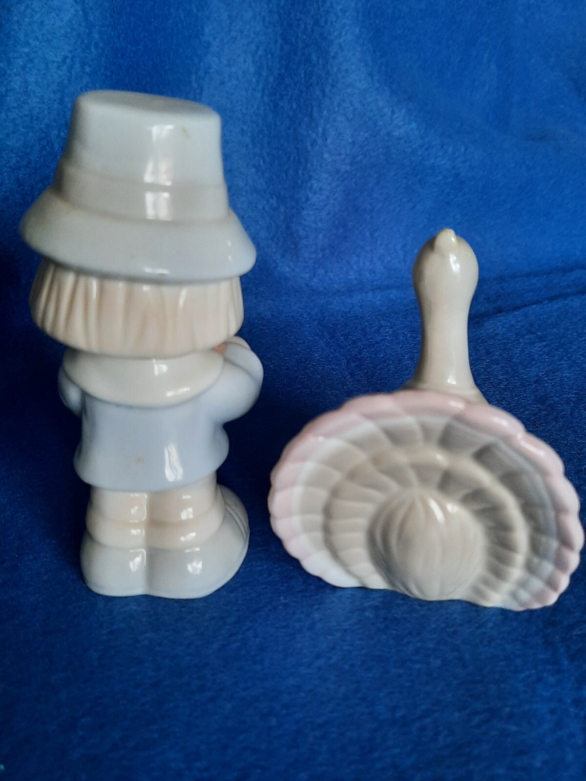 Precious Moments Thanksgiving Salt & Pepper Shakers Give Thanks Turkey Pilgrim eBay