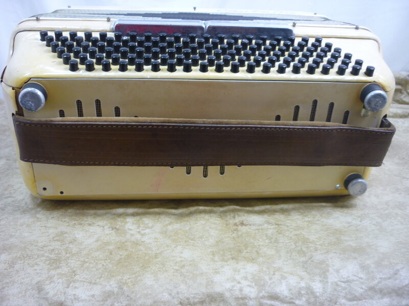 Bild 11 von 16