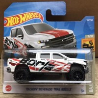 Hot Wheels 19 Chevy Silverado Trail Boss Lt Neu & Ovp
