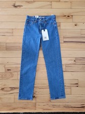 NWT Levi  s Womens Premium Wedgie Straight High Rise Jeans 25 x 28 Button Fly