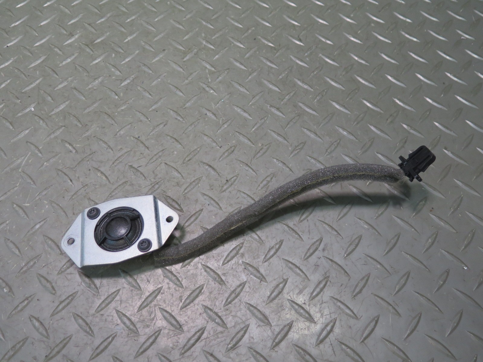 2006-2012 BENTLEY FLYING SPUR LEFT & RIGHT SIDE DOOR AUDIO TWEETER SPEAKER SET