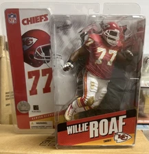 New 2005 McFarlane - Willie Roaf - Kansas City Chiefs - Series 11 Figure