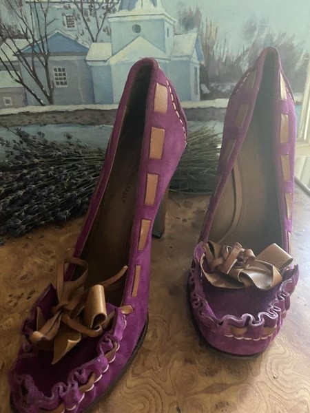 Women Dolce & Gabbana Heels Lilac Suede 38