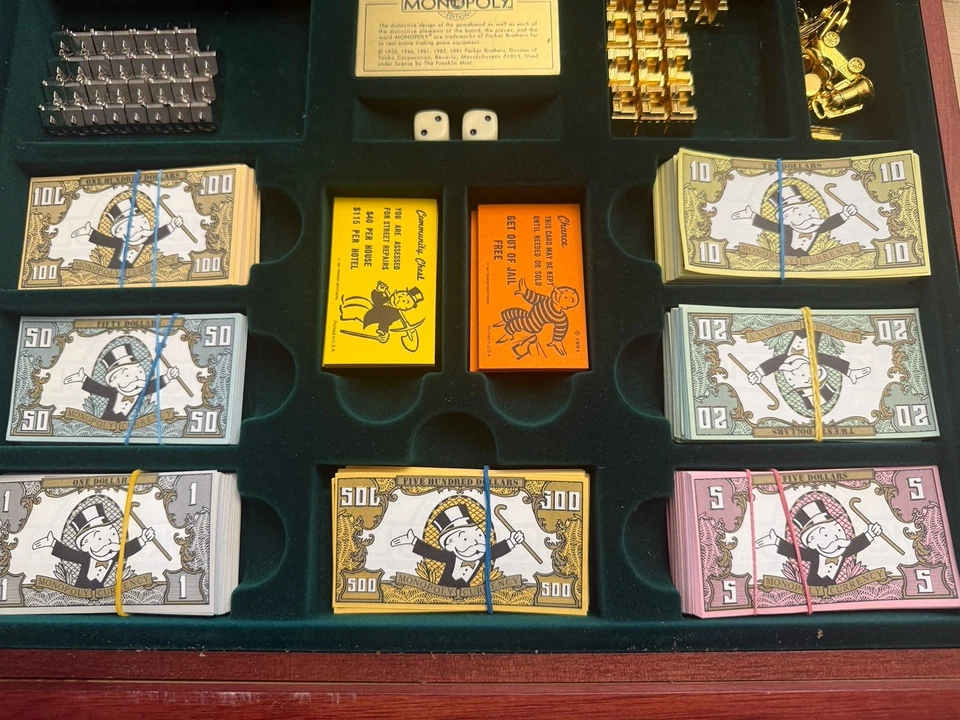 Juego de mesa de madera vintage 1991 Franklin Mint Monopoly edición coleccionista Foto 2 de 4