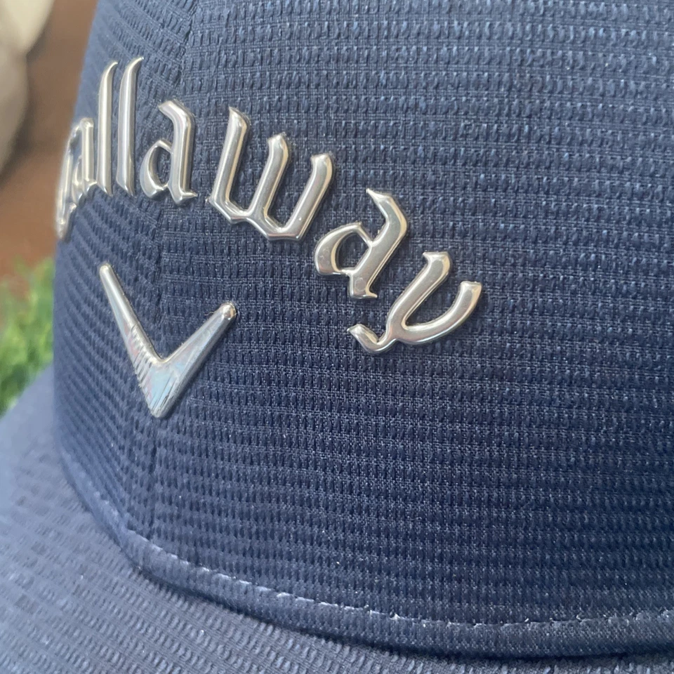 Lot Of 2 Blue, White Callaway Chrome-TaylorMade Golf Hats Strapback Great Shape - Image 4 of 4