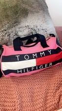 VTG 90s/Y2K Tommy Hilfiger Pink Canvas Duffle Bag Colorblock Deadstock