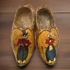 Wooden Dutch Shoes Set 2 Vintage Dutch Wall Hanging Souvenir Holland Handmade