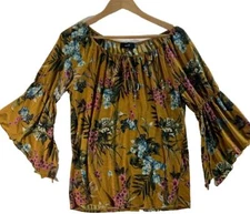 Naif Floral Top Medium Gold Boho Peasant Stretchy Cruise Travel Kerchief Sleeve