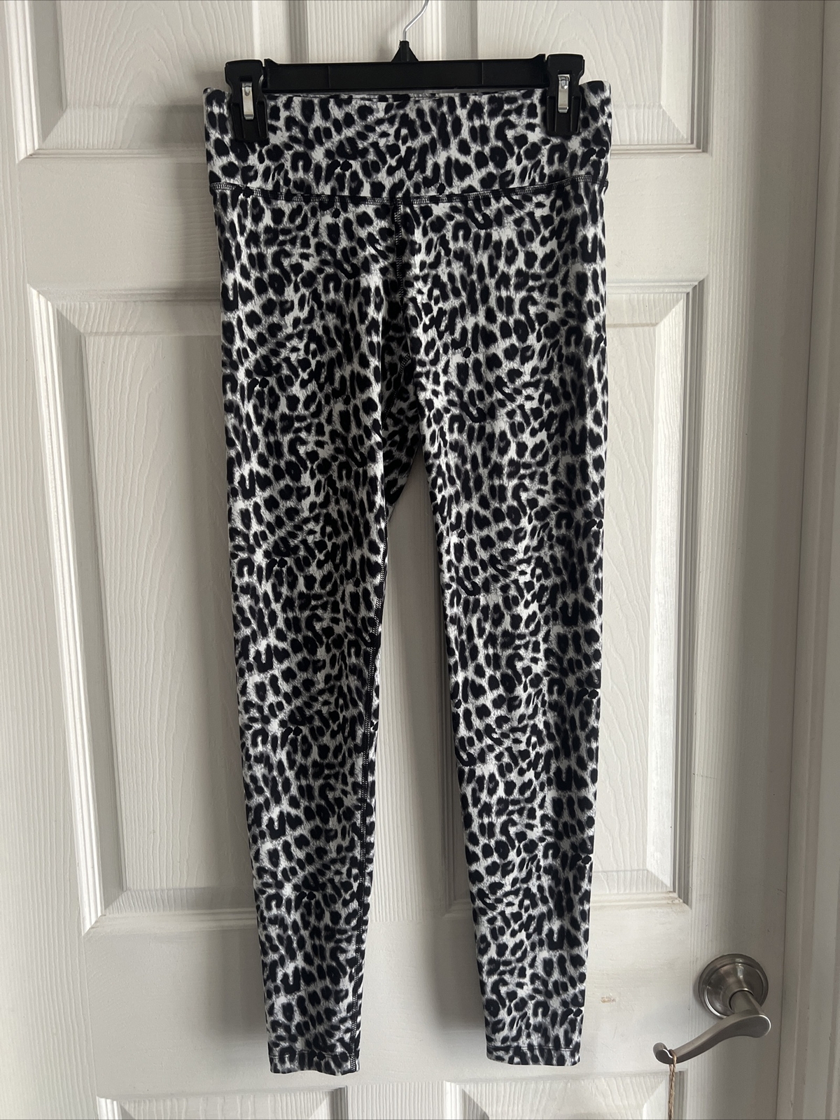 Pink Leopard Print Gym Leggings