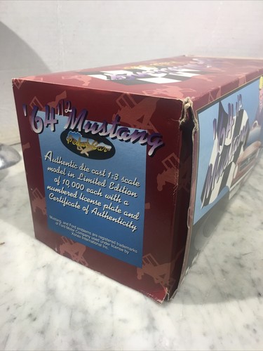 Sealed 1964 1/2 Red Ford Mustang Pedal Car 1:16 Limited Edition 10,000 deco gift - Picture 14 of 14