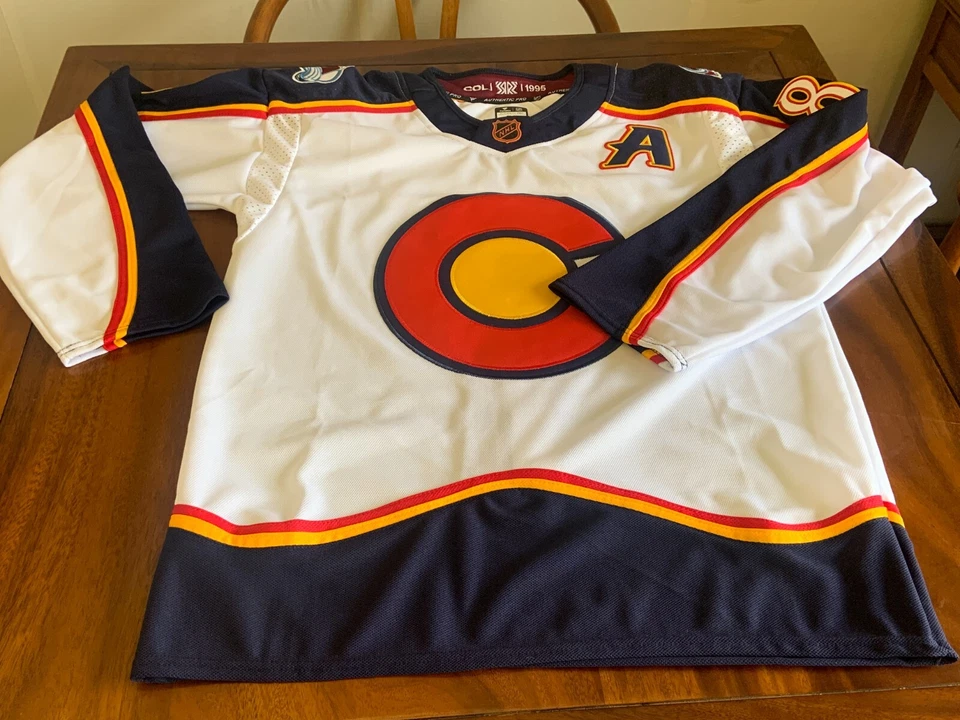 !!! Camiseta para hombre Colorado Avalanche Makar #8 nueva Foto 3 de 4