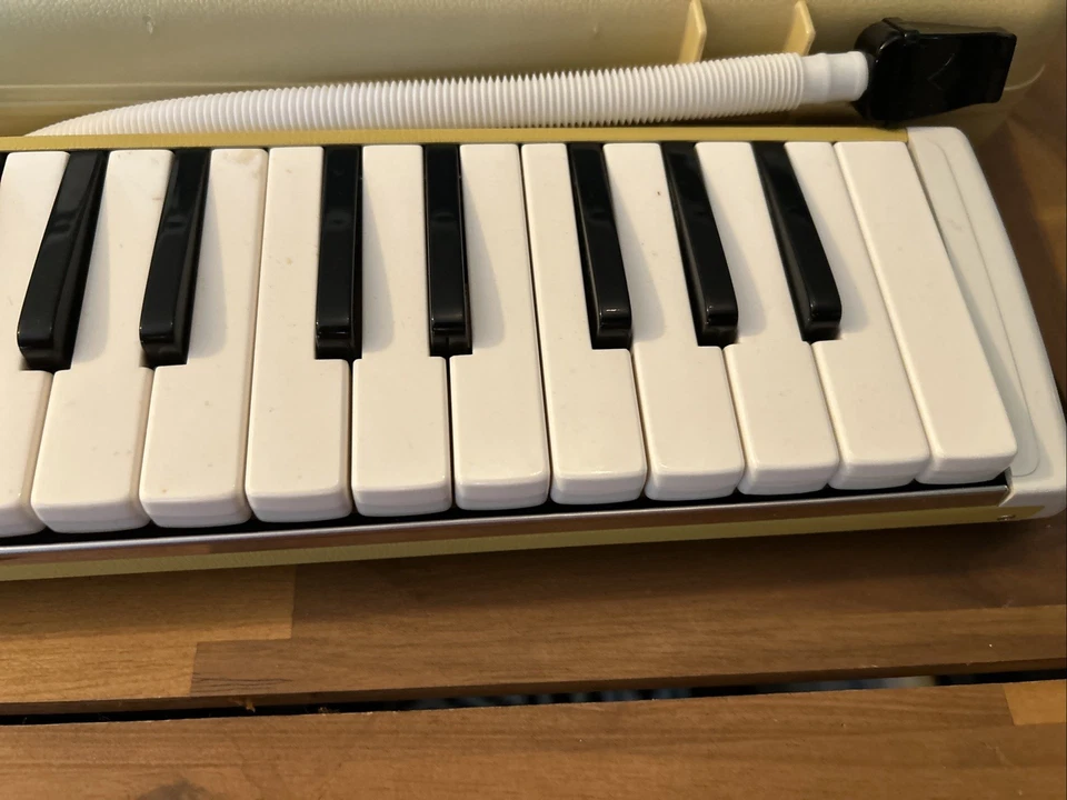 Estuche de instrumentos musicales Suzuki Melodion A-32 teclado de piano Japón de colección #2 Foto 3 de 4