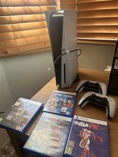 Sony PS5 Blu-Ray Edition Console - White - 825gb - 2 controllers - no box -