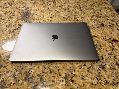 Apple MacBook Pro 15.4'' (256GB SSD, Intel Core i7 9th Gen., 2.60 GHz, 16GB)...