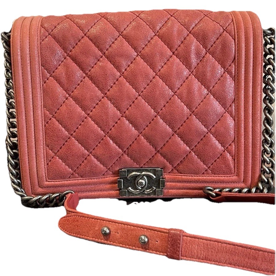 Chanel Boy quilted leather red large flap bag A67951