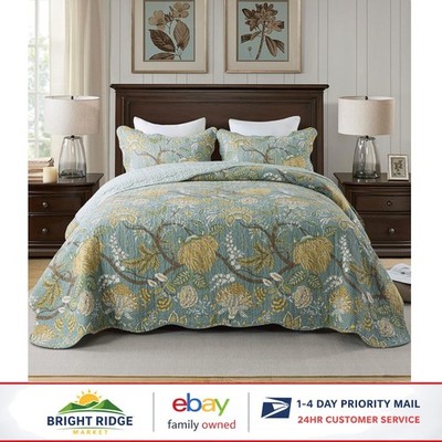 Garden Style King Quilt Set with Soft Cotton Cover and Floral Pillow Cases