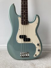 Fender Standard Precision Bass - Agave blue with Hard case And Strap