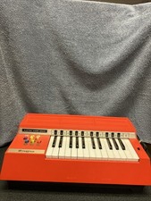 Vintage 1974 Orange Magnus Chord Organ Model 624 Disneyland Exclusive Works