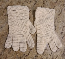 Vintage Womens Size M Crochet Lace Chevron Nylon Formal 7.5" Stretch Gloves