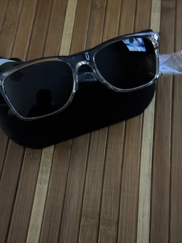 Gafas de sol cuadradas suaves cristal polarizado Penguin The Cricket Sun Foto 3 de 4