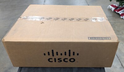 **NEW**CISCO C9300-48UN-E dual power, w/C9300-NM-8X