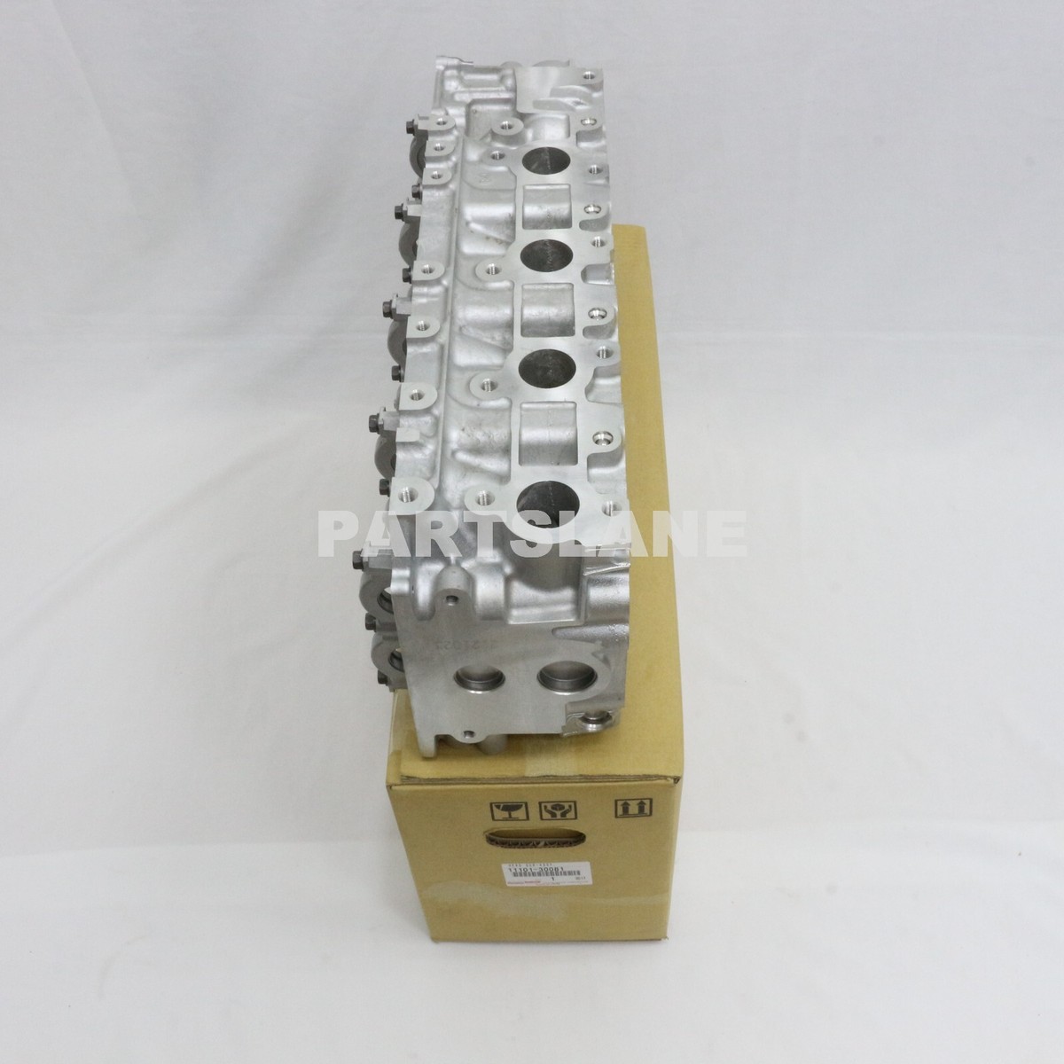 パーツ kazumasa 11101-30081 Toyota OEM Genuine HEAD SUB-ASSY, CYLINDER | eBay