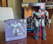TRANSFORMERS: STUDIO SERIES MEGATRON 114 - 2024 - Mint Condition - COMPLETE