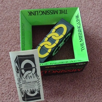 Ideal The Missing Link Cube/Twist Puzzle 2159-2 (1980) w/ Box & Instructions
