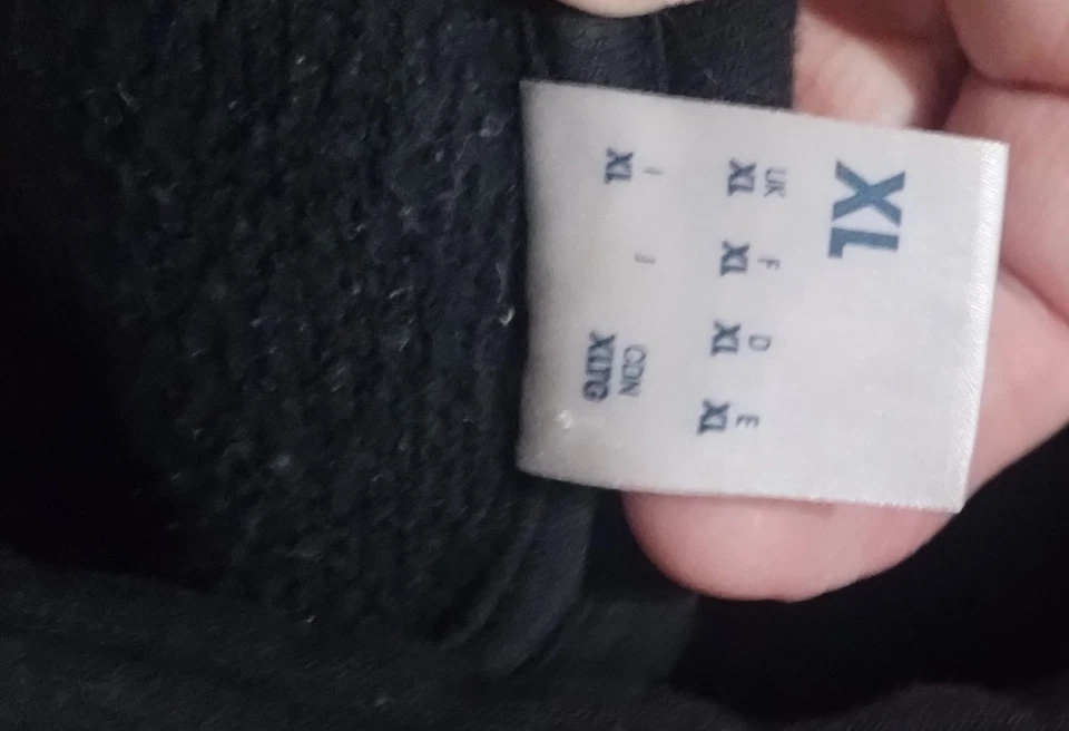 Sudadera con capucha Reebok negra con logotipo blanco en la espalda 2025 para hombre XL Foto 3 de 4