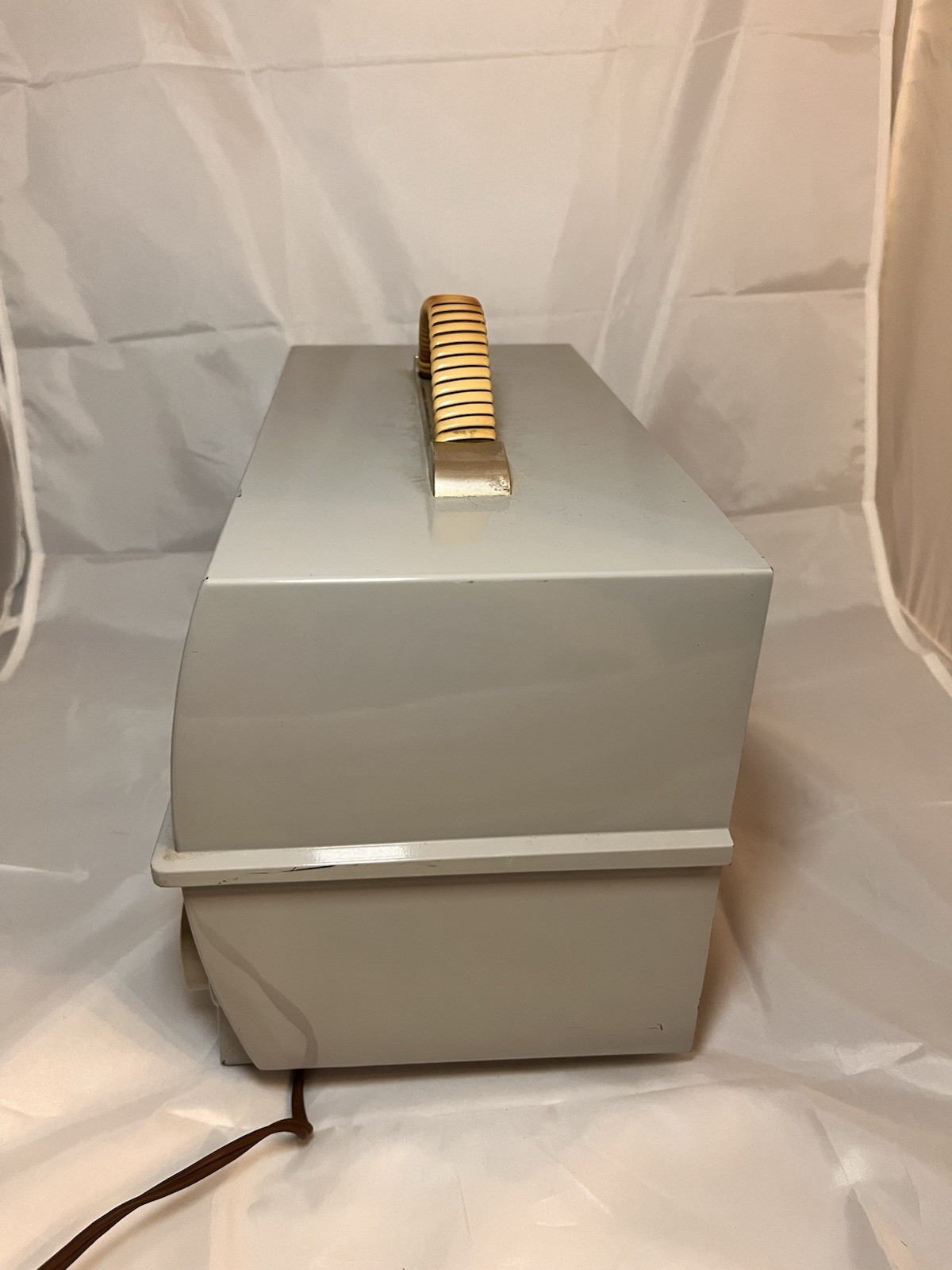 Zenith Model J615-G 1950s MCM Vintage Tube Radio - for PARTS and REPAIR only