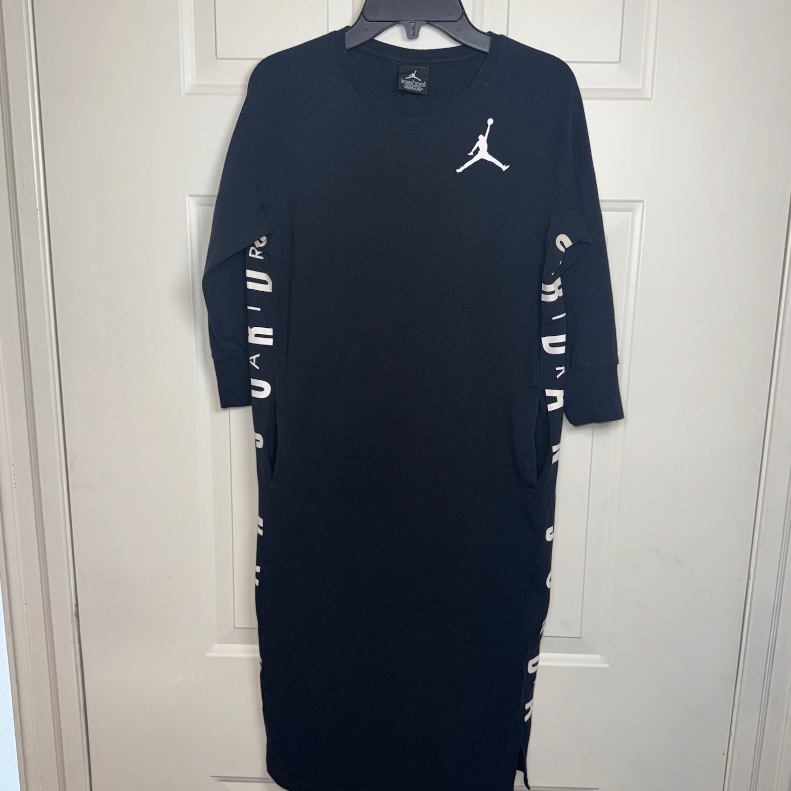 Picture 1 of 6