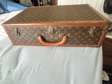 Louis Vuitton Pre-Loved MonogramBissen 55 brown, coated canvass. Made in France.