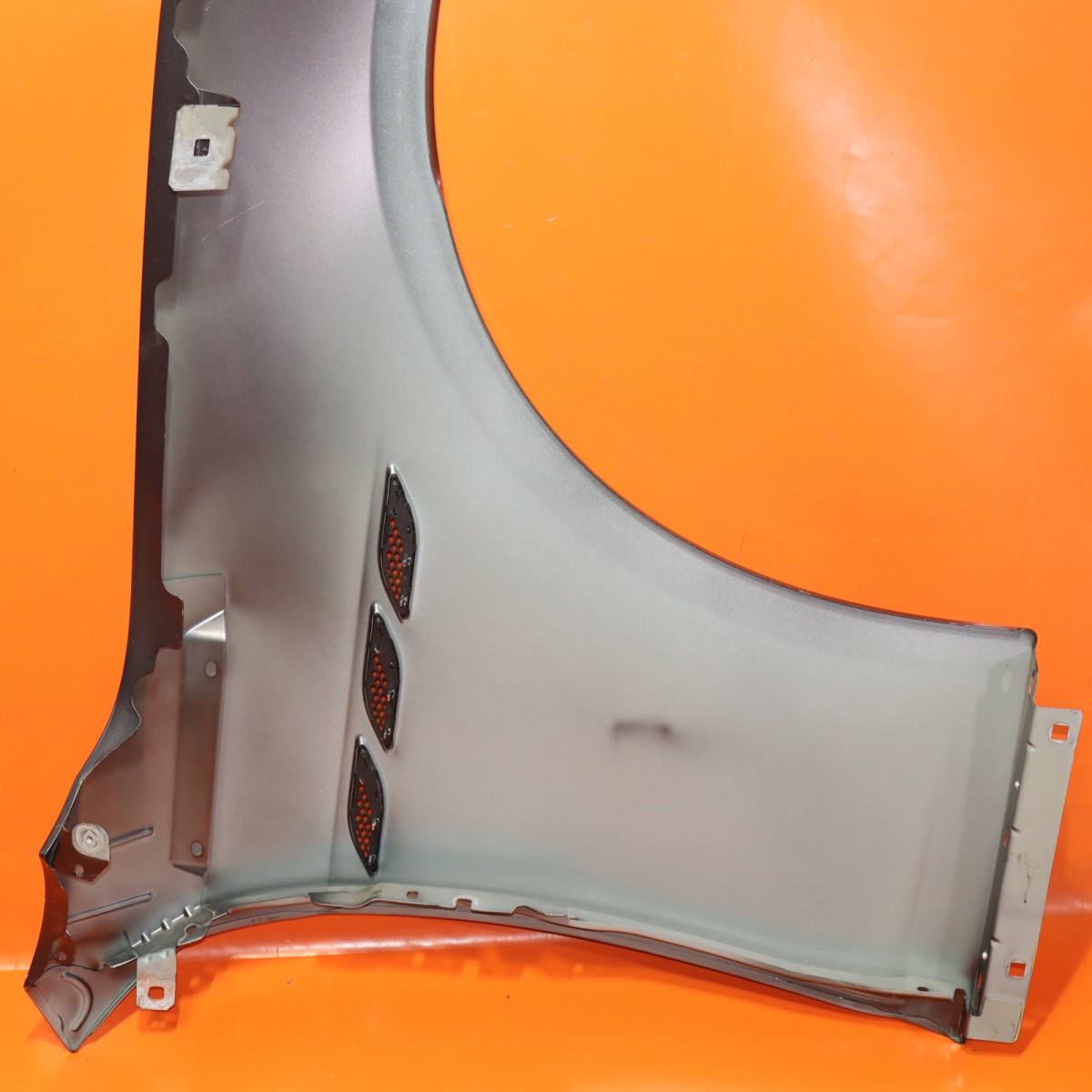 MASERATI GHIBLI FENDER LEFT 2014 2016 2017 2018 2019 20 2021 2023 673002041 OEM
