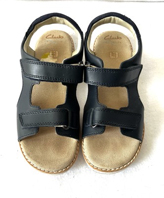 CLARKS Crown Root K Air Spring Navy Leather Kids Sandals Size