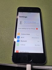 Iphone Lot Of 3 (2 iphones and 1 ipod touch 6th gen.)